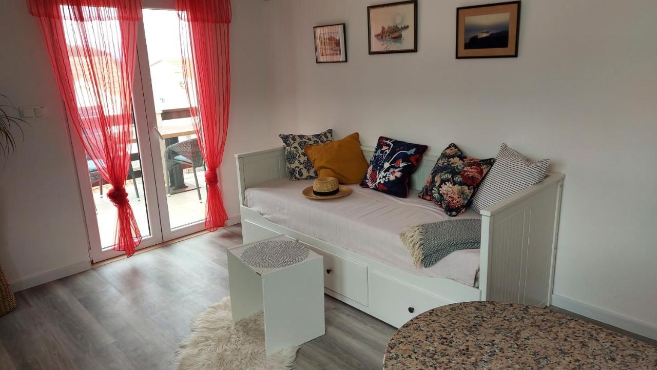 Apartmani Stambuk Jelsa  Exterior foto